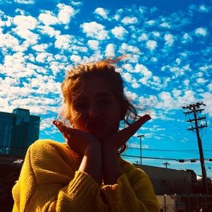 Meet your Posher, Hazel